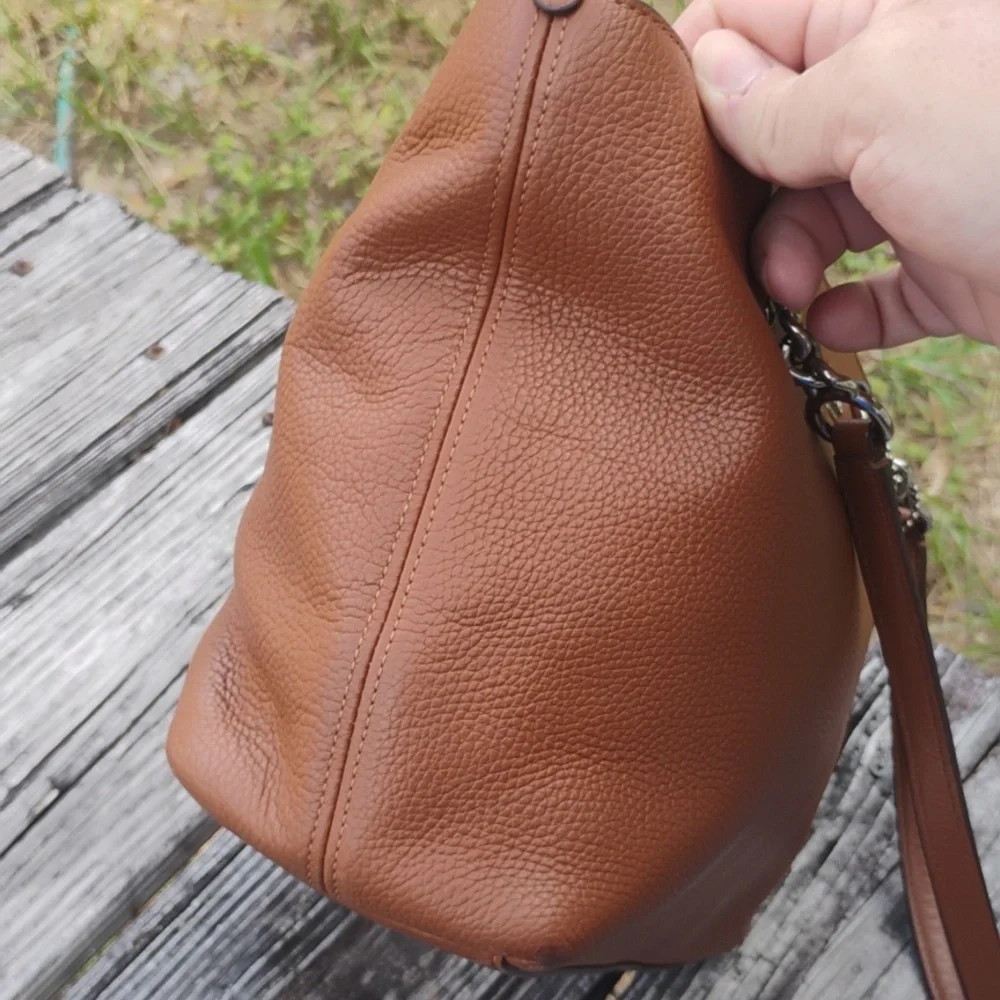 🍍Coach Sophia Tote In Tan/Brown Pebbled Leather - Picture 7 of 16